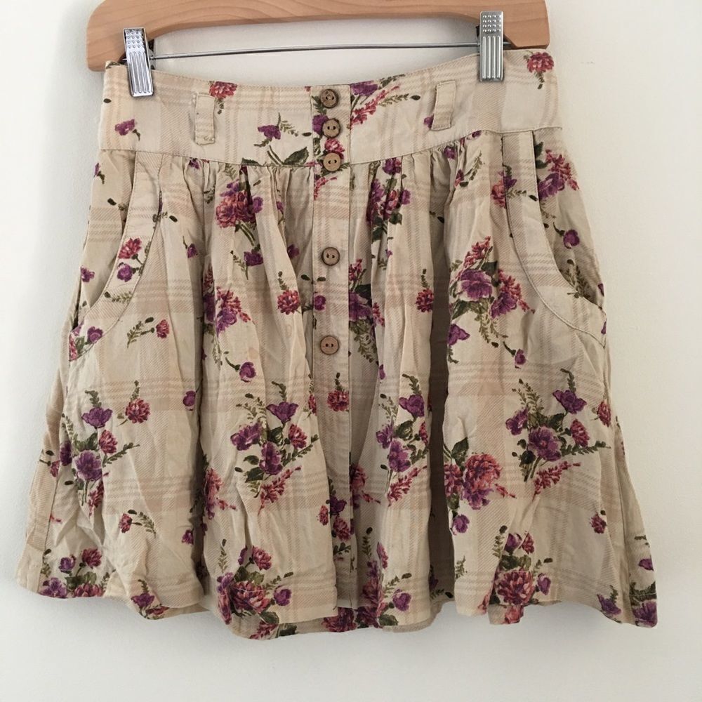 Forever 21 floral mini skirt | Size XS